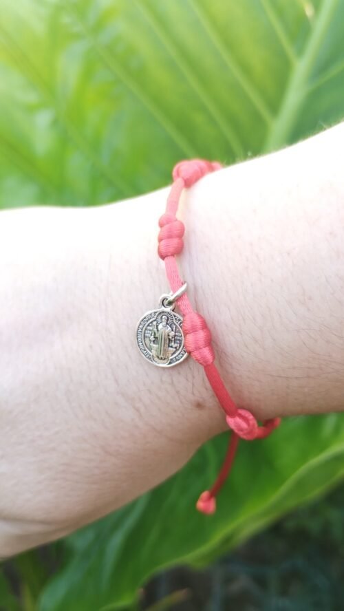 Pulsera 7 nudos con Dije San Benito