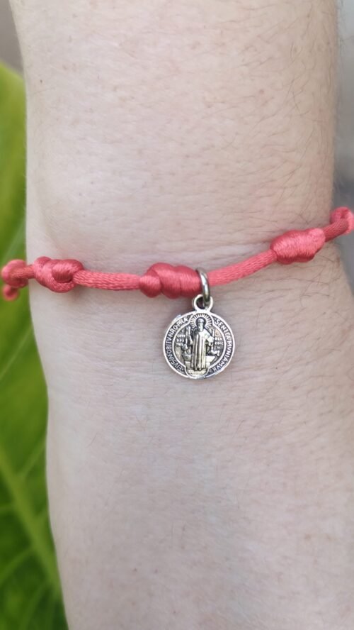 Pulsera 7 Nudos con Dije San Benito