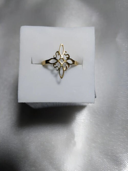 Anillo Nudo de Brujas Dorado